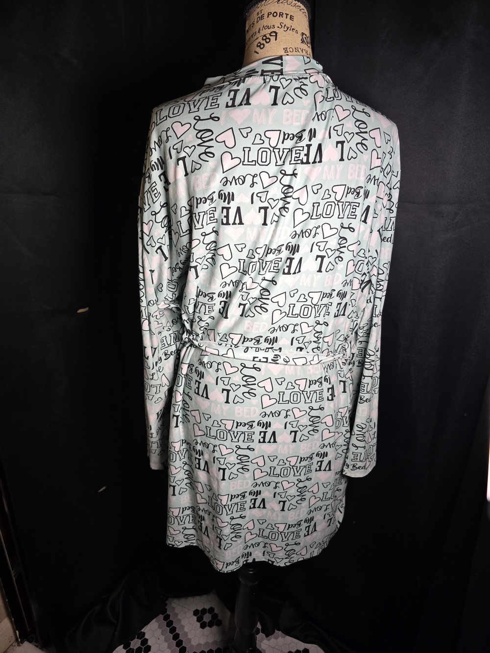 Sleep Junkie Robe - Picture 5 of 7